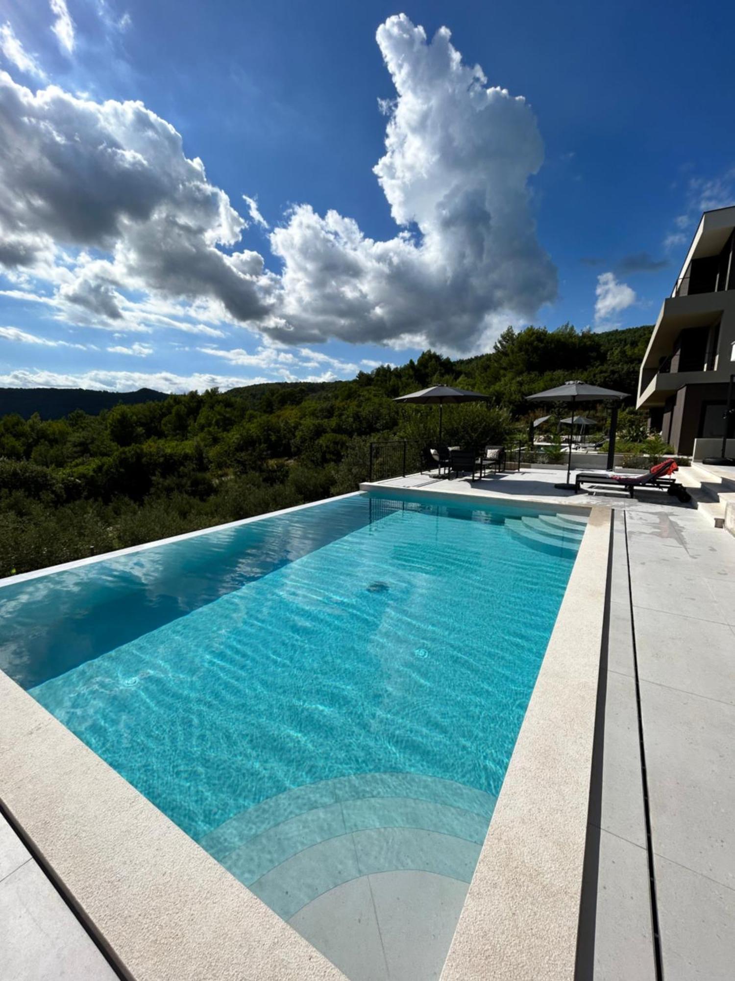 V Residence Apartments Rabac Kültér fotó